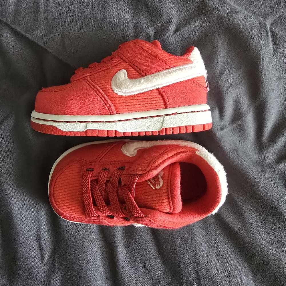 4c Vday Dunks